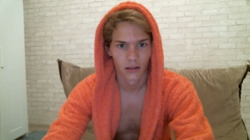 Milkshake_On_Body  18-08-2021 video handjob